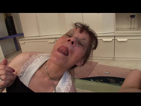 ❤️ Żewġ nanniet u nannu wieħed għandhom threesome ❤ Video anali fil-porn mt.banglablog.top ❌