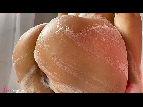 ❤️ Brunette Masturbates Pussy b'vibratur għal orga intens fid-doċċa ❤ Video anali fil-porn mt.banglablog.top ❌